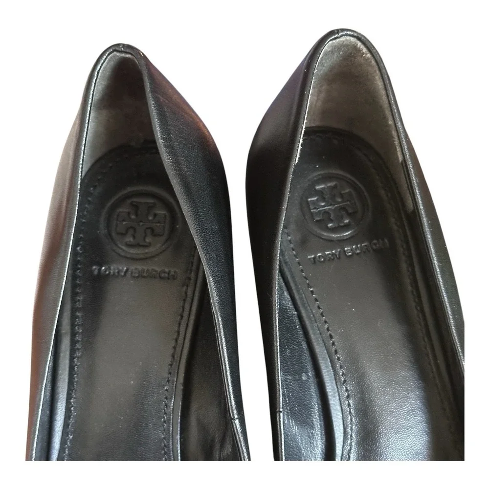 Tory Burch Black Leather Chelsea Wedges Heels Women's Size 7 Gold Logo Pump